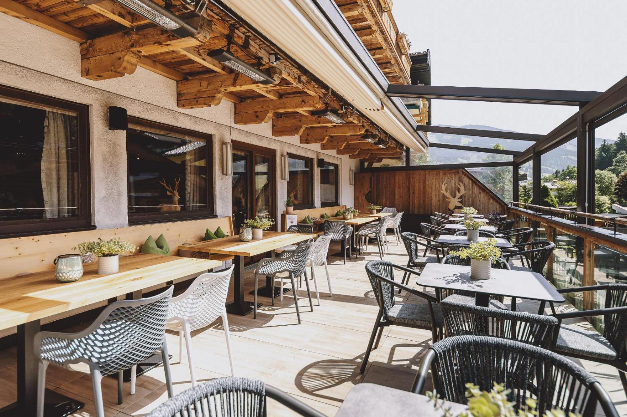 Hotel Die Sonne Saalbach-Hinterglemm Extérieur photo